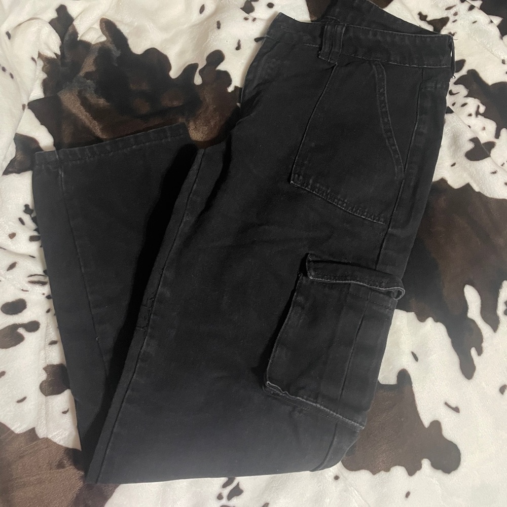 Black Cargos